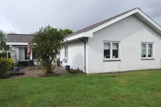 Villa på Hasselvej 1, Hornum, 9600 Aars