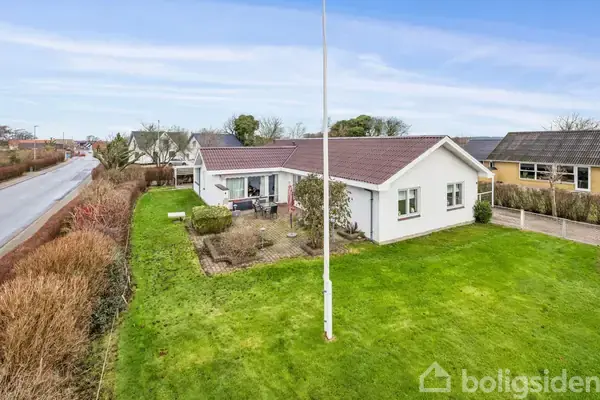 Villa på Hasselvej 1, 9600 Aars