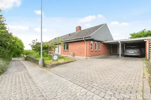 Villa på Østerbakken 79, 4030 Tune