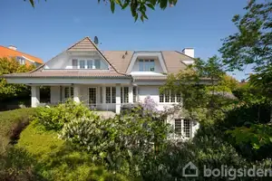 Villa på Søllerød Slotsvej 8, 2840 Holte