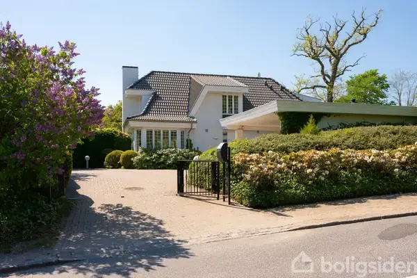 Villa på Søllerød Slotsvej 8, 2840 Holte