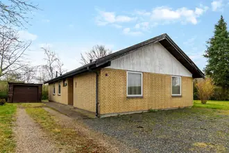 Villa på Mågevej 23, 4293
