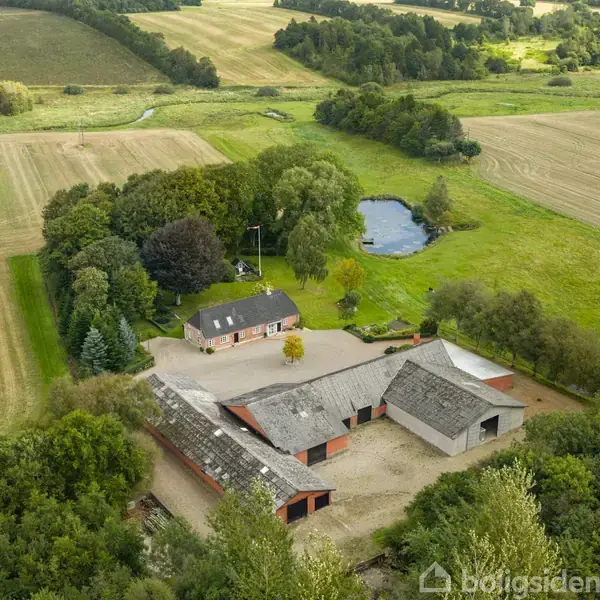 Landejendom på Sørvadvej 3, 7500 Holstebro