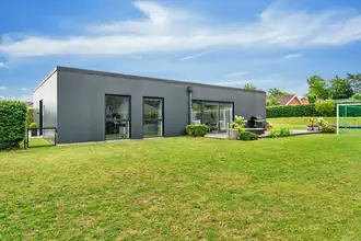 Villa på Isabellavænget 10, Lumby, 5270 Odense N
