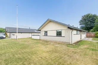 Villa på Bellisvej 2, 9800 Hjørring