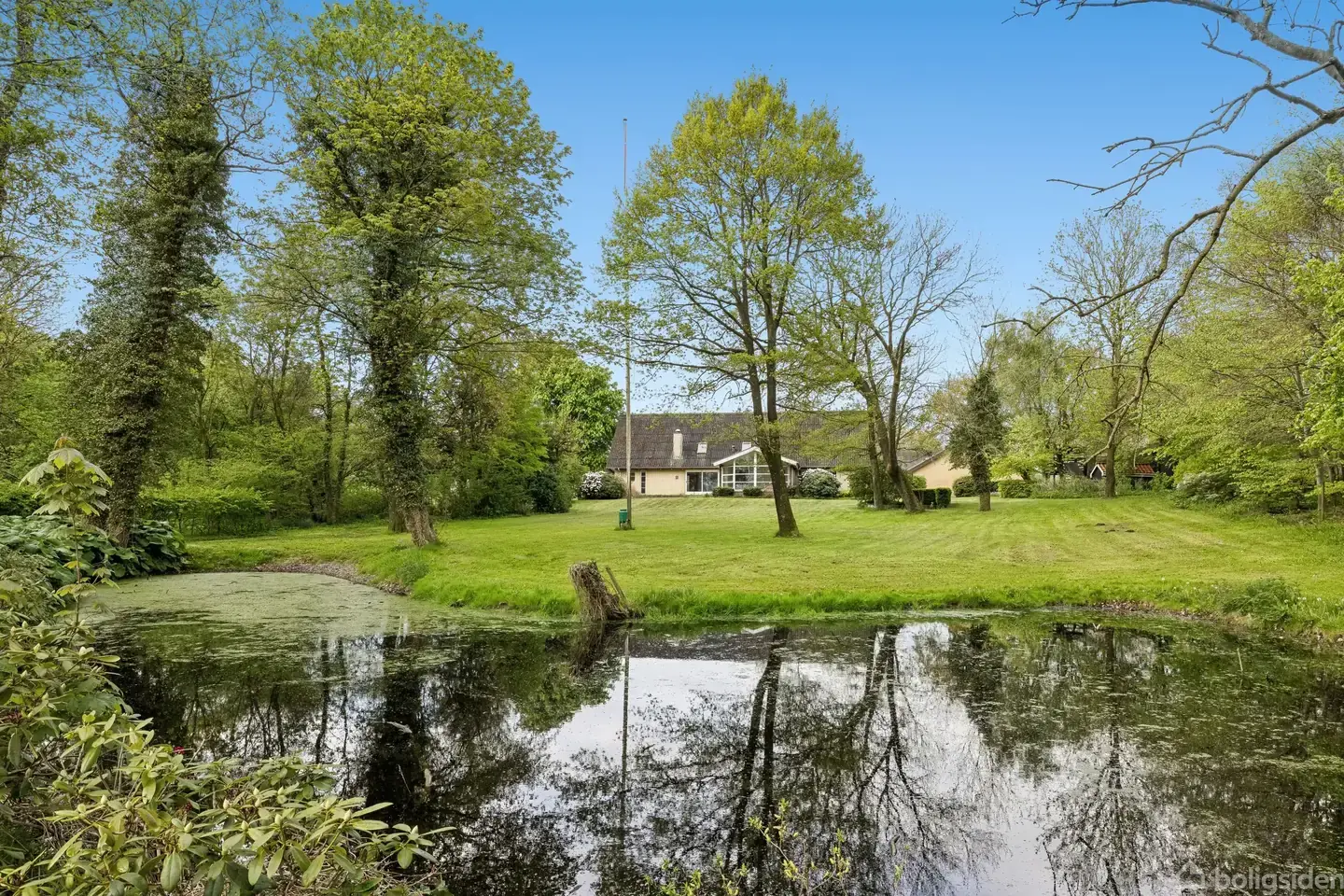 Landejendom på Støttrupvej 9, 9640 Farsø