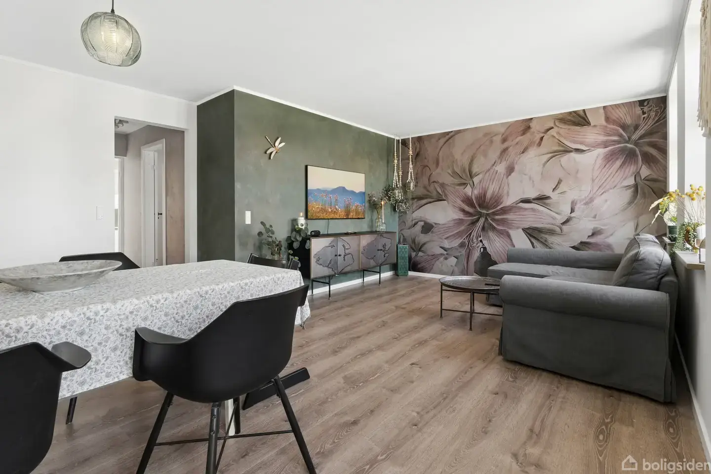 Halvt dobbelthus med solrig have og egen p-plads - Visning 2