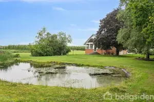 Landejendom på Vestermarksvej 1, 7470 Karup J