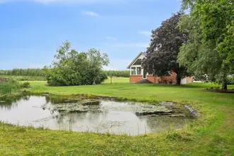 Landejendom på Vestermarksvej 1, 7470 Karup J