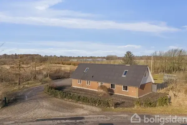 Landejendom på Møborgkirkevej 27, 7660 Bækmarksbro