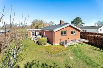 Villa på Skolesvinget 3, Gl Kalvehave, 4771 Kalvehave