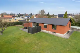 Villa på Midgårdsvej 24, 8800 Viborg