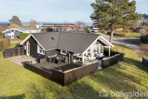 Fritidsbolig på Elmealle 10, 7130 Juelsminde