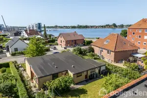 Villa på Strandvej 38, 4800 Nykøbing F