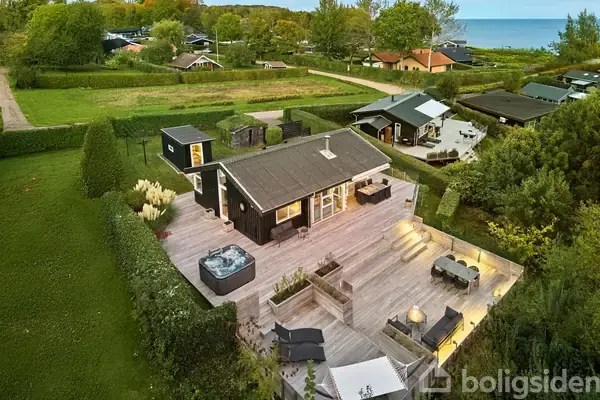 Fritidsbolig på Niels Rasmussens Vej 27, 7130 Juelsminde