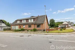 Villa på Hobrovej 120, 9670 Løgstør