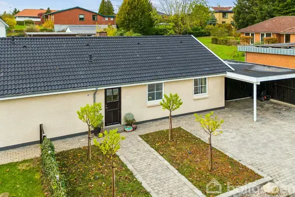 Villa på Lyngvej 11, 5560 Aarup