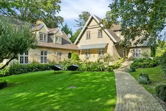 Villa på Rolighedsvej 10A, 2942 Skodsborg