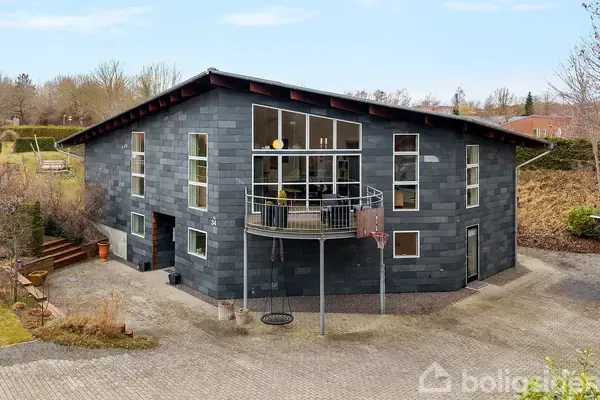 6 rooms, 275.0 m² in Bellingevej 34, 5250, Odense SV