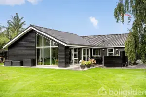 Fritidsbolig på Bjørnsknudevænget 13, 7130 Juelsminde
