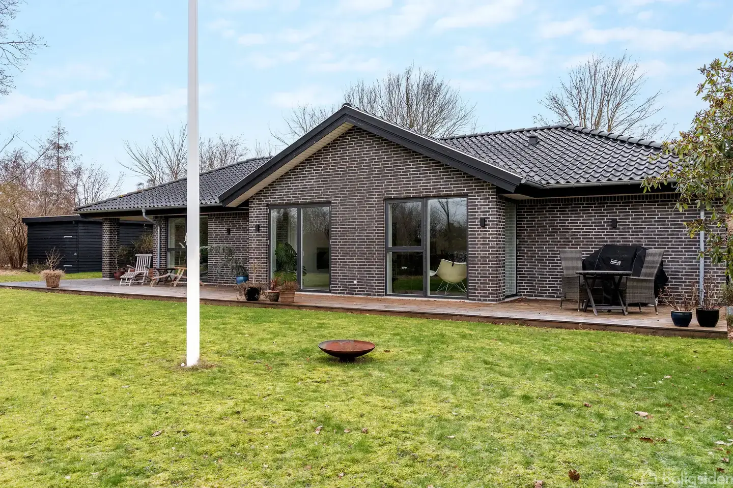 Moderne sommerhus fra 2019 på 152 m² med rigtig god planløsning