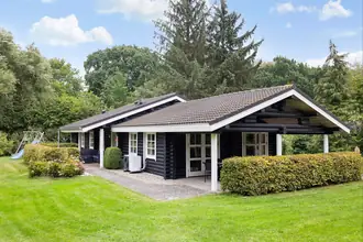 Fritidshus på Fløden 72, Fjellerup Strand, 8585 Glesborg