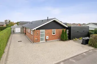 Villa på Niels Bruusvej 10, 8981 Spentrup