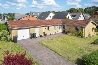 Hus – Aars, Bavnehuse