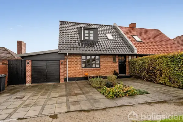 Villa på Højvangs Alle 13, 6700 Esbjerg