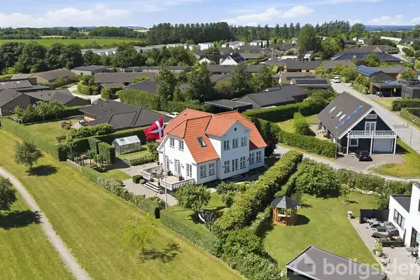 Villa på Vestergårdsvangen 102, 8260 Viby J