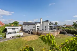 Villa på Violvej 4, 9670 Løgstør