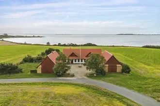 Villa på Strandhuse 27, Fjællebroen, 5762 Vester Skerninge