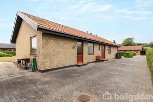 Villa på Askeløkken 21, 3700 Rønne