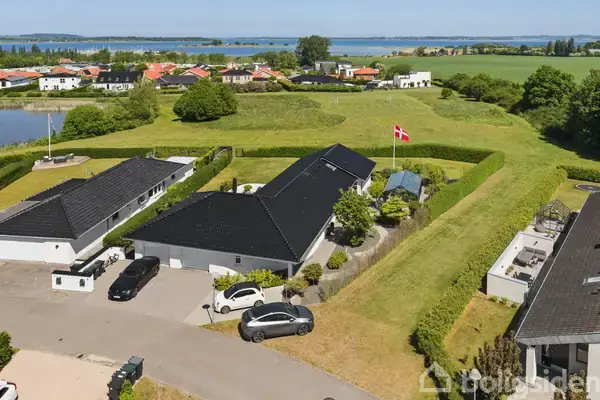 Villa på Skyhøj 9, 4300 Holbæk