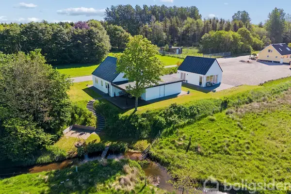 Villa på Idom Kirkevej 21, 7500 Holstebro