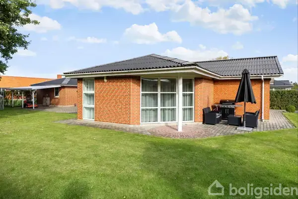 Villa på Klydevej 10, 6980 Tim