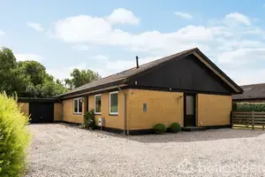 Villa på Overgårdsvej 12, 8830 Tjele