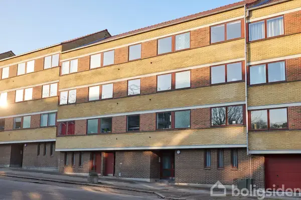 Ejerlejlighed på Rundhøj Allé 84, 2. th., 8270 Højbjerg