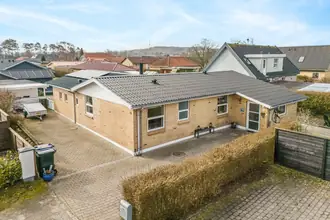 Villa på Holsteinsborgvej 10, 9900 Frederikshavn