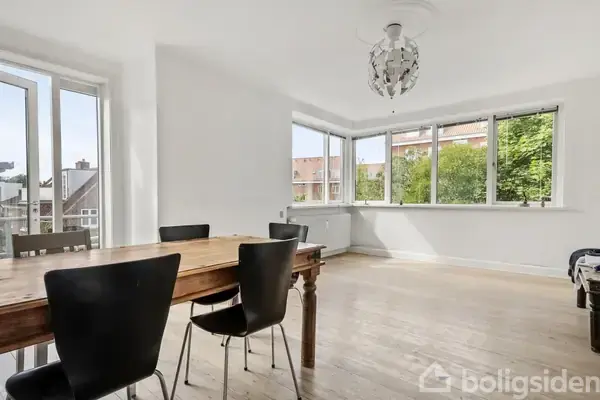 Villalejlighed på Aldersrovej 32, 1., 8200 Aarhus N