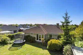 Villa på Dollerupvej 21, 2770 Kastrup