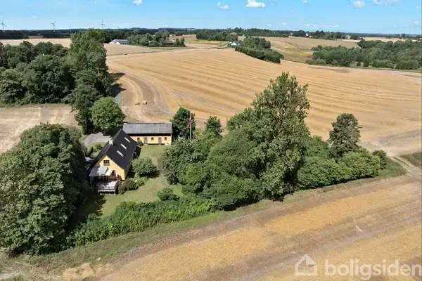 Villa på Tingerupvej 58, 4330 Hvalsø
