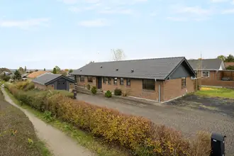 Villa på Løgumklostervej 8, 8600 Silkeborg