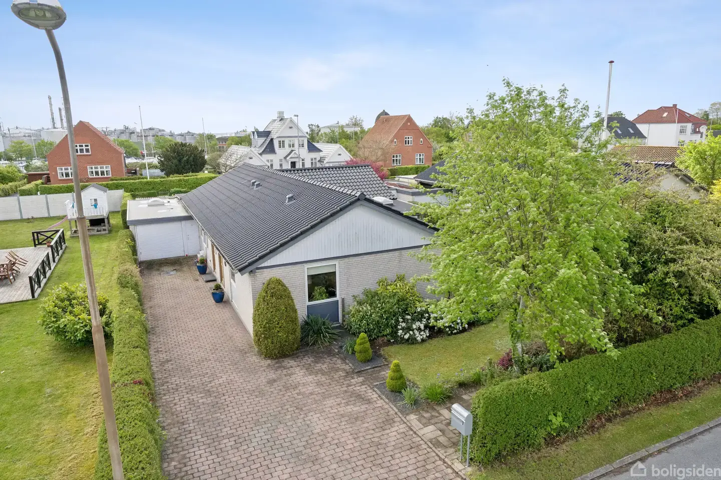 Villa med god planløsning og central beliggenhed