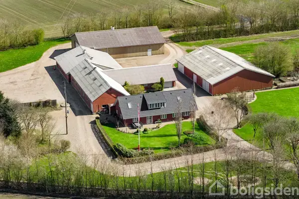 Planteavlsgård/-jord på Ringkøbingvej 176, 6800 Varde