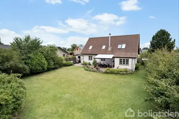 Villa på Slåenbakken 24, 3460 Birkerød