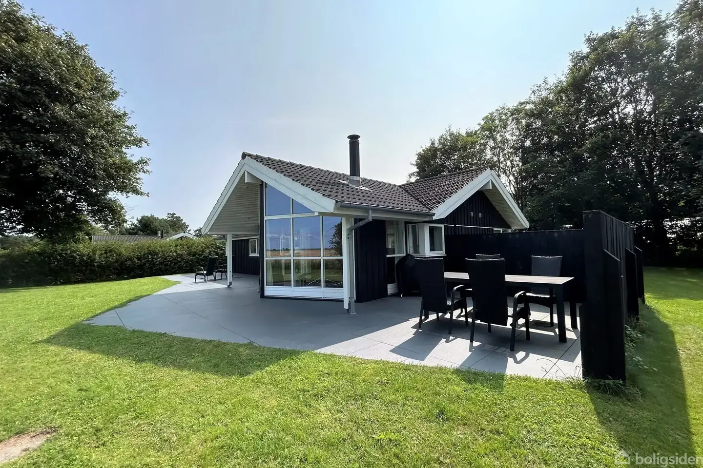 Flot og stilrent sommerhus med fantastisk beliggenhed - Visning 3