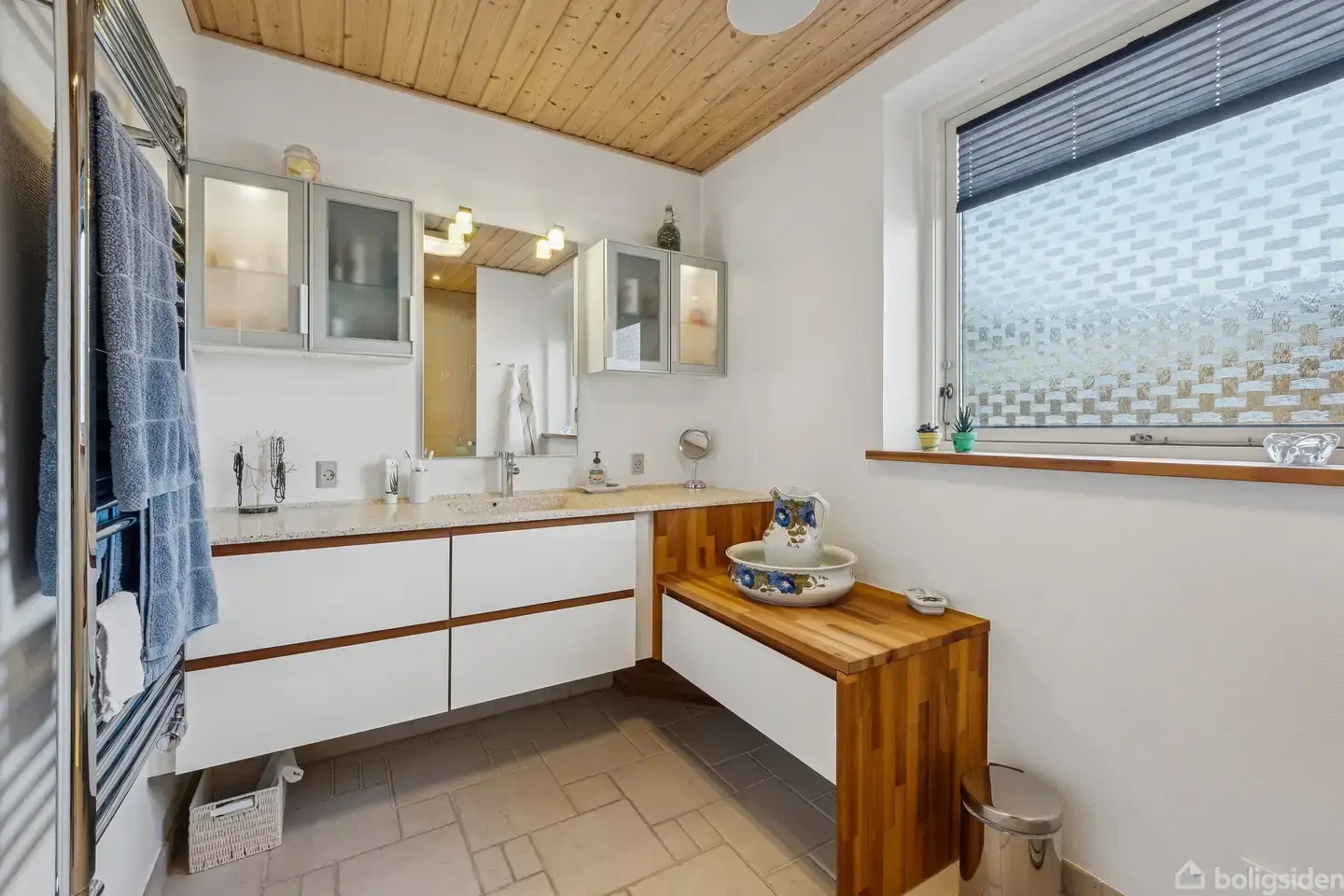 Rummelig og velindrettet 1-plans vinkelvilla i Hurup - Visning 5