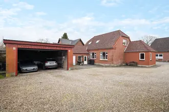 Villa på Ringivevej 12, 7323 Give