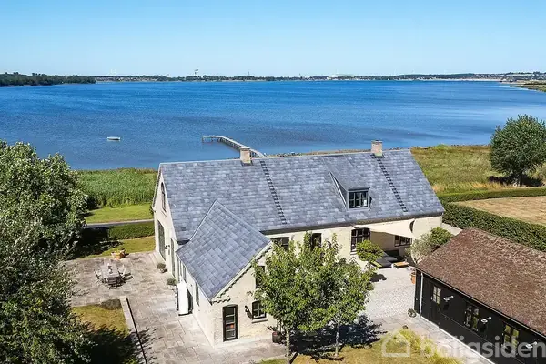 Villa på Ulriksholmvej 9, 5300 Kerteminde